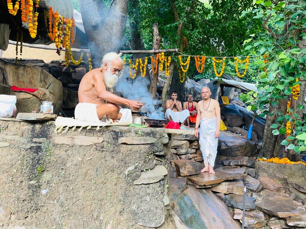 Sangha · 2021–2026 · 716