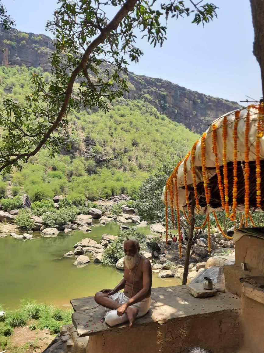 Sangha · 2021–2026 · 228