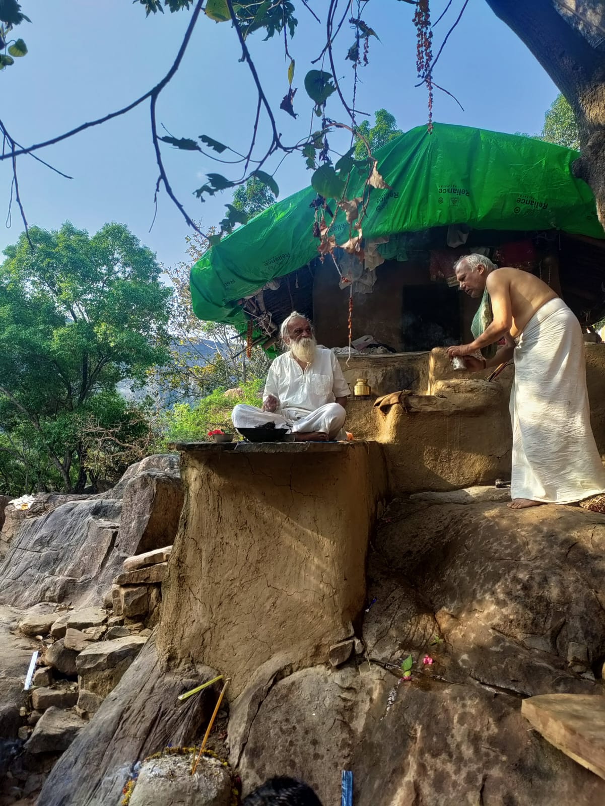 Sangha · 2021–2026 · 672