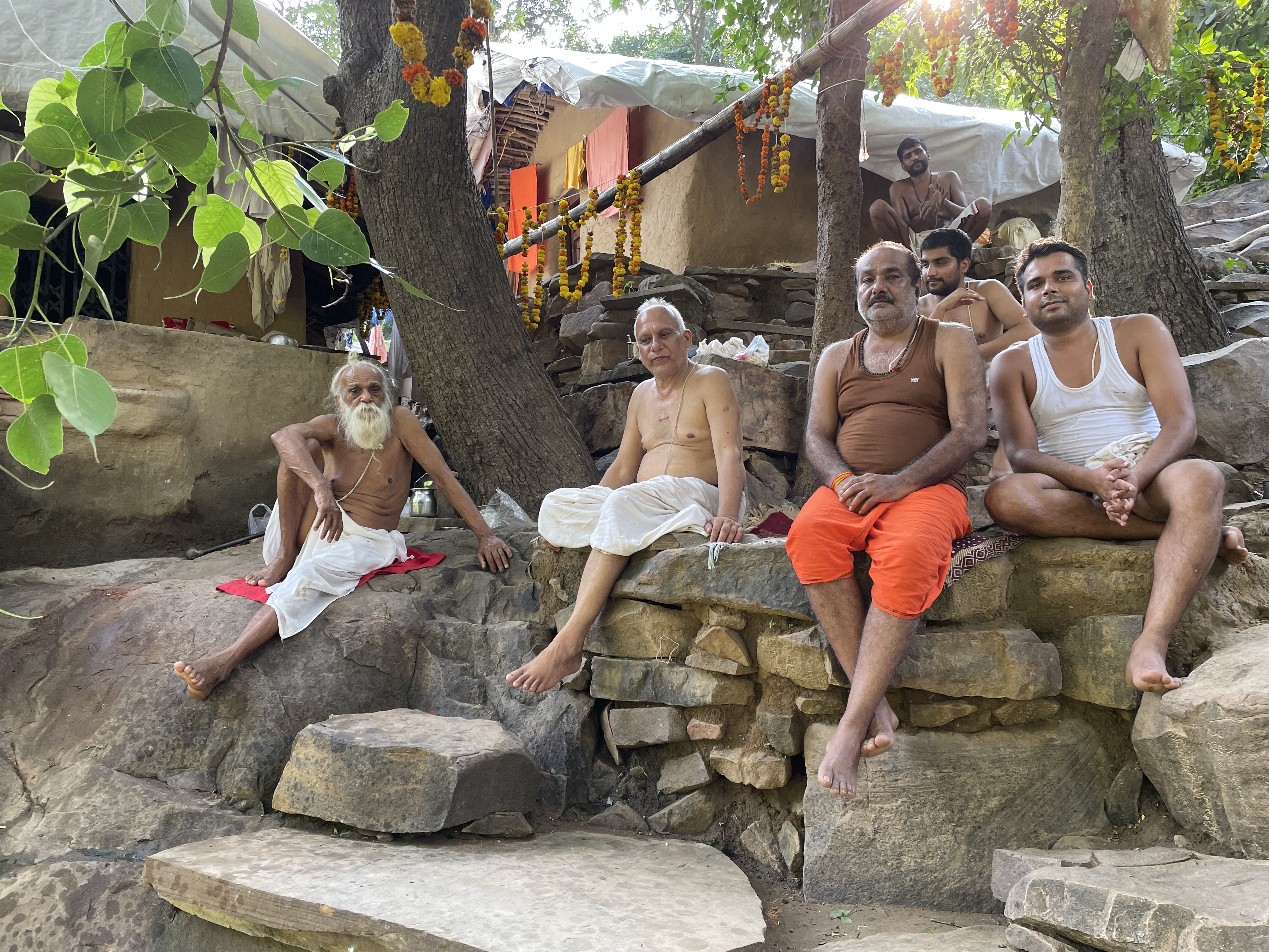 Sangha · 2021–2026 · 284
