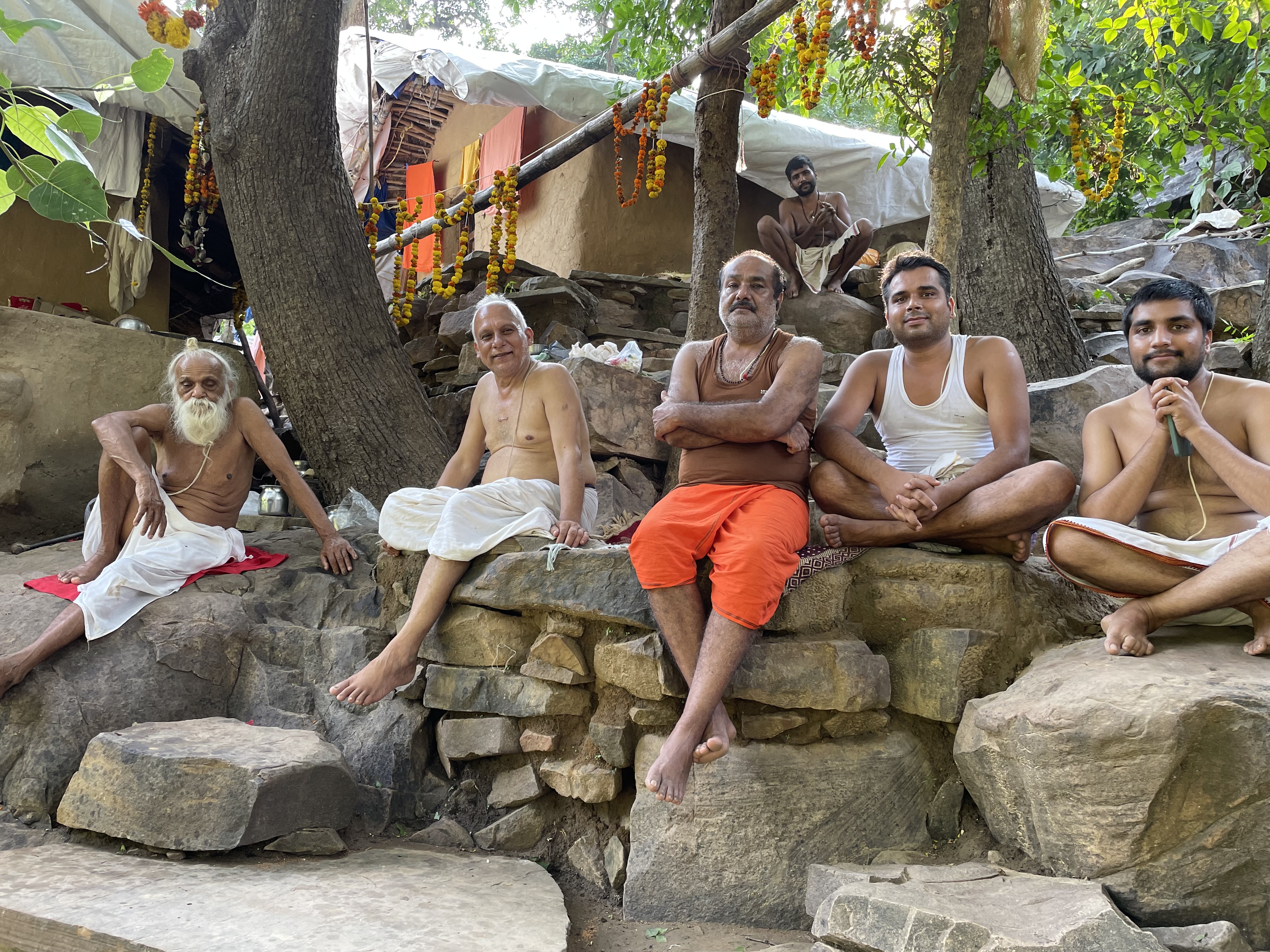 Sangha · 2021–2026 · 285