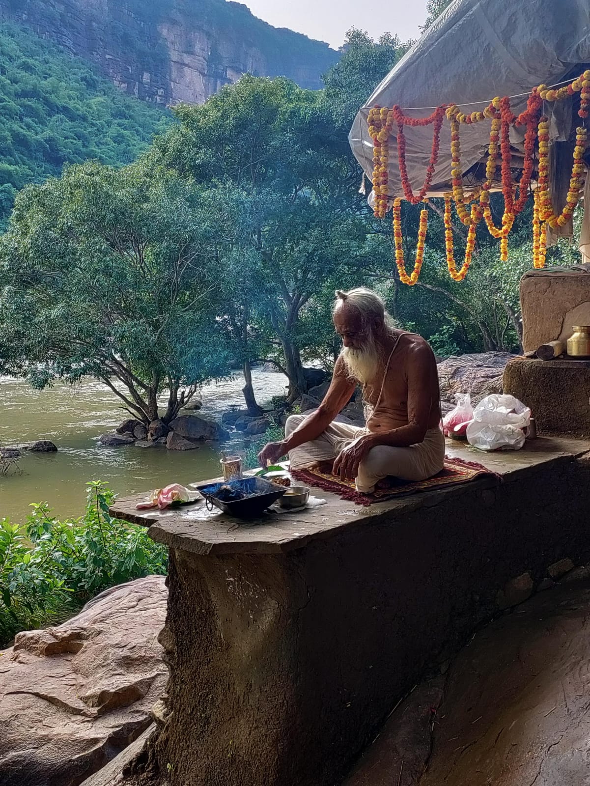 Sangha · 2021–2026 · 722