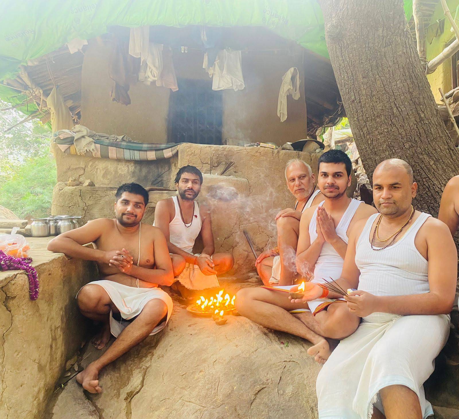 Sangha · 42